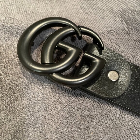 Authentic Unisex Black Leather Gucci size 48 inches (length) - Picture 1 of 6